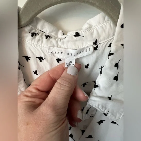 Jane & Delancey Short Sleeve Blouse XL - Picture 3 of 9